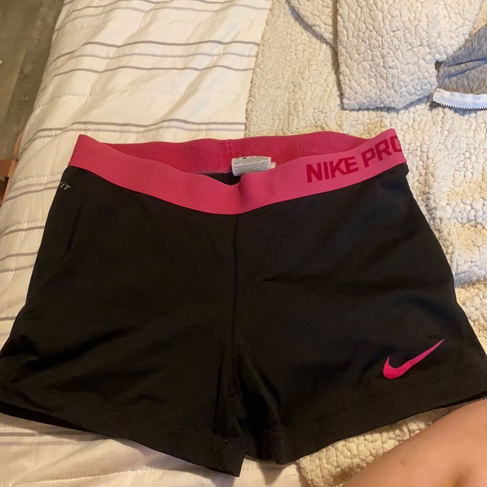 Nike spandex
